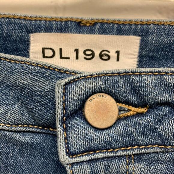 DL1961 - Florence Instasculp Crop in Belmont - Picture 8 of 8